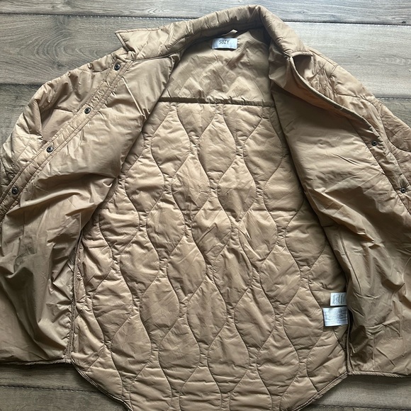 Small Suzy Shier Shacket - Picture 2 of 4